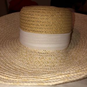 Multi colored straw hat